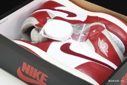 1 OG Chenille High Newstalgia Jordan 1022